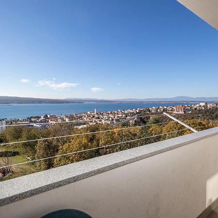 Stunning Apartment In Crikvenica With Wifi Kültér fotó