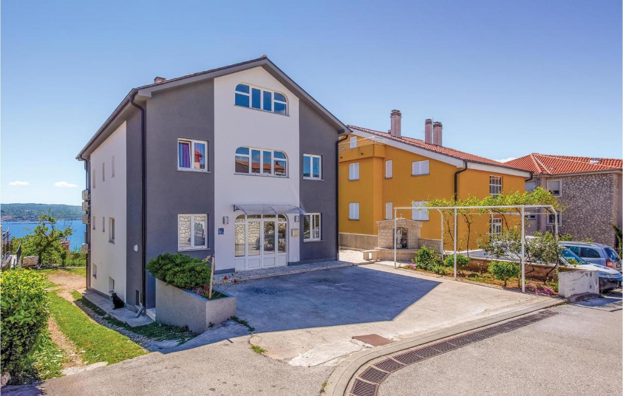 Stunning Apartment In Crikvenica With Wifi Kültér fotó