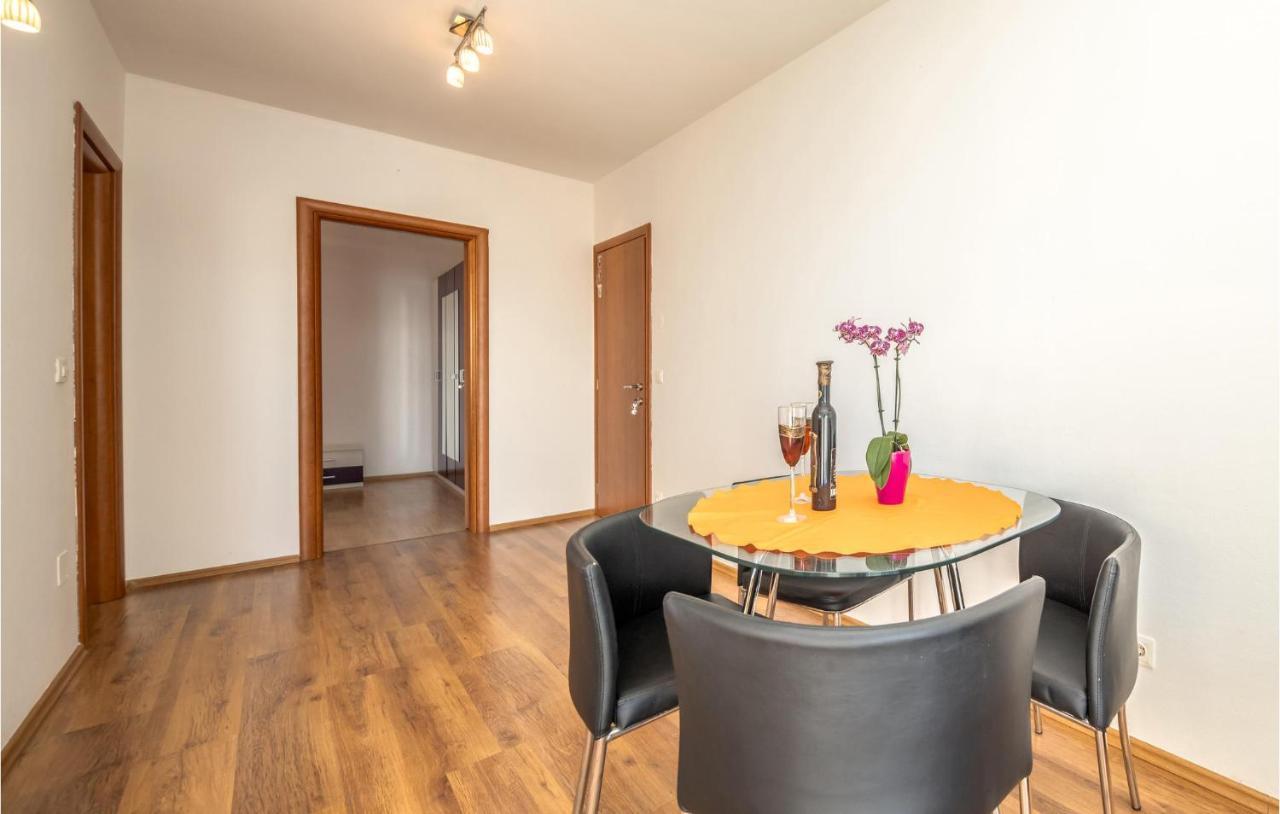 Stunning Apartment In Crikvenica With Wifi Kültér fotó