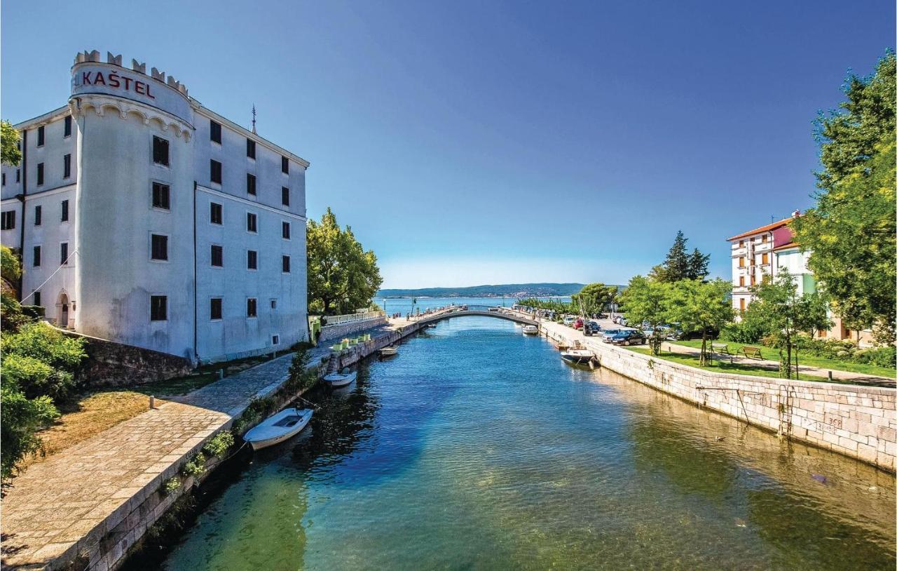 Stunning Apartment In Crikvenica With Wifi Kültér fotó