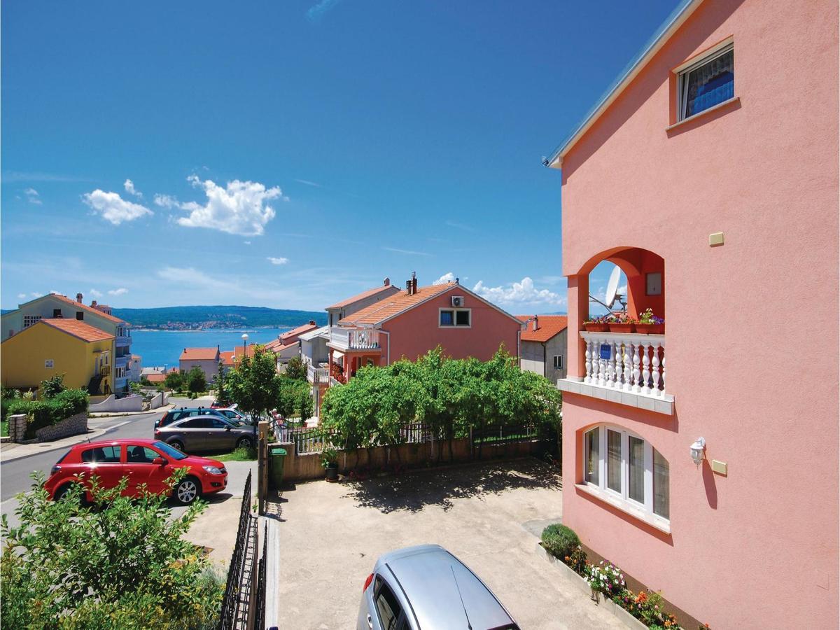 Stunning Apartment In Crikvenica With Wifi Kültér fotó